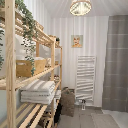 Cocoon Du Bord De Cr Conciergerie Appartement